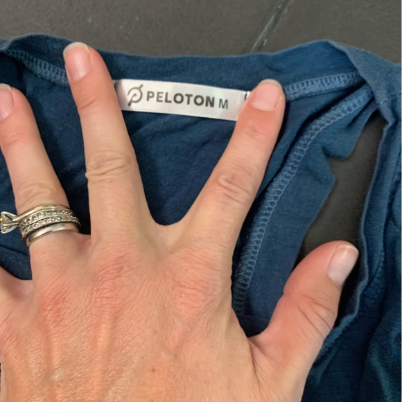 Peloton tank top - Picture 2 of 2